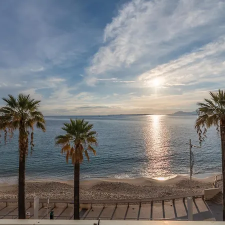 Vue Exceptionnelle Et Montagne , Piscine Et Tennis Appartamento