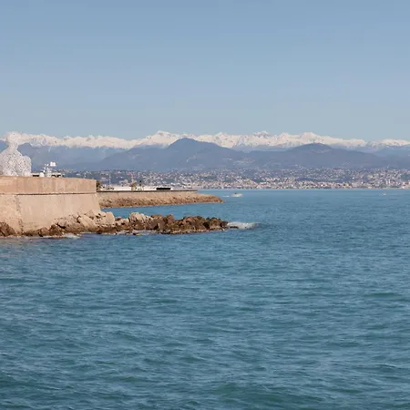 Vue Exceptionnelle Et Montagne , Piscine Et Tennis 公寓 *